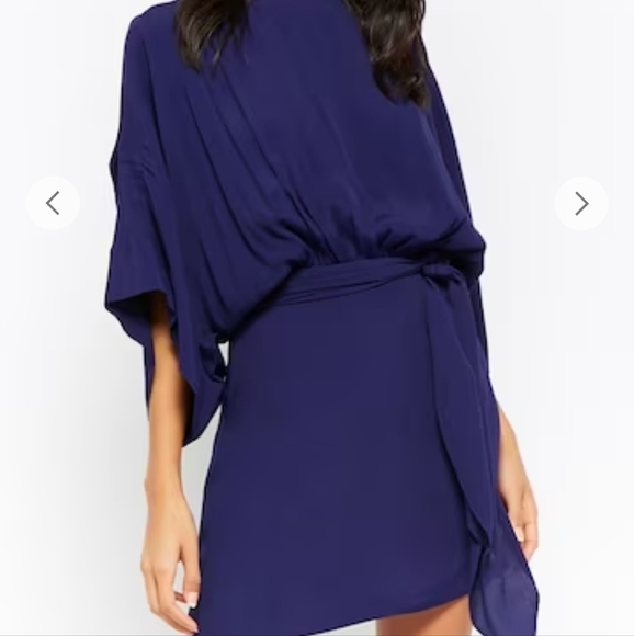 Forever 21 Dresses & Skirts - FOREVER21 Blue open shoulder kimono sleeve mini dress PRELOVED